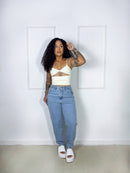 Conjuntos Cropped Branco Aberto na frente + Calça Jeans
