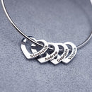 Bracelete "Coração de Mãe" – Os Amores da Sua Vida Sempre com Você (Até 8 Nomes)