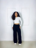 Conjunto Calça Pantalona Escura + Cropped Manga Longa